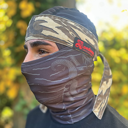 sandana_24_background_1080_balaclavas_v3