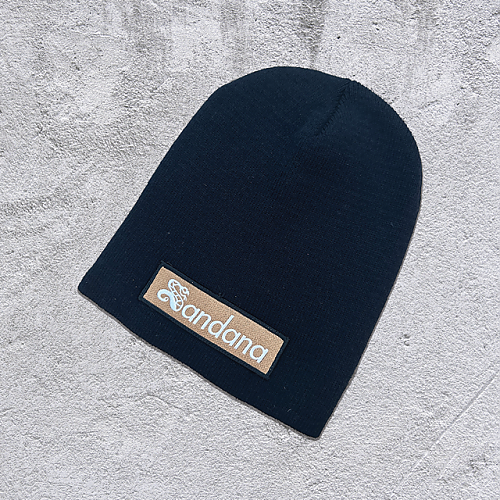 sandana_24_background_1080_concrete_box_beanies_tan